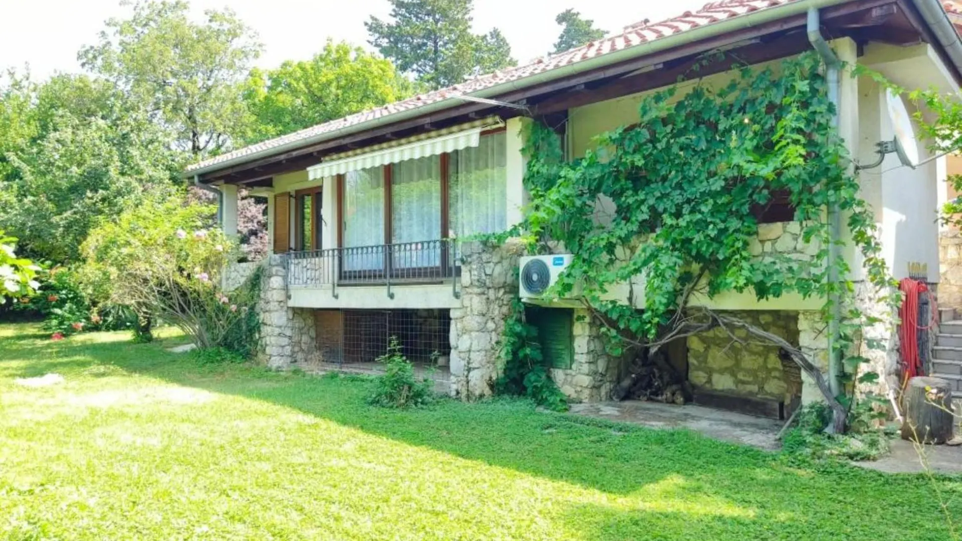 Apartment & Rooms Villa Oliva - Two Bedroom Apartment Novi Vinodolski Croatia