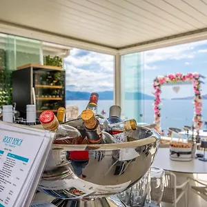 4* krevet i doručak Sea La Vie